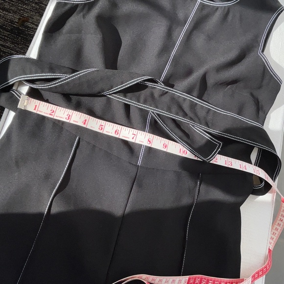 En Thread (XS) pantsuit, sleeveless, with top-stitching & tie, NWOT. - Picture 13 of 16